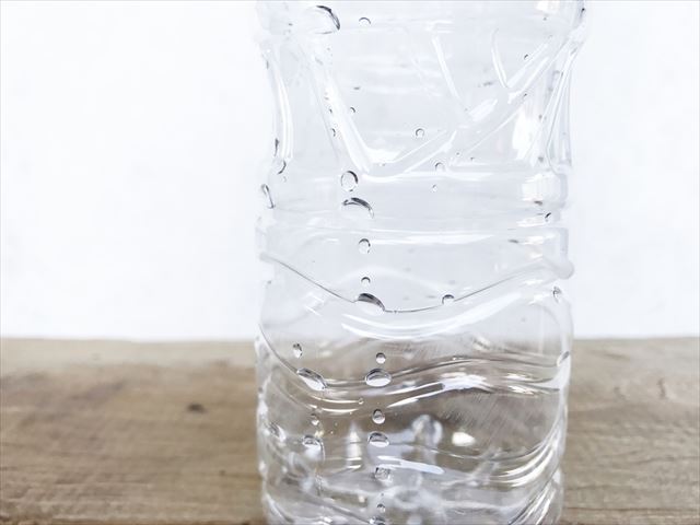 炭酸水用ペットボトルの画像